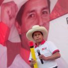 Las elecciones peruanas en el aire